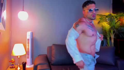 dennis_cox_ online show from 10/18/25, 05:03