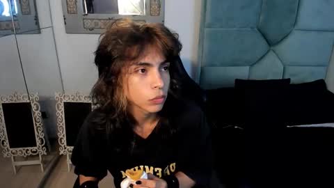 dereck_manson online show from 11/05/25, 11:54