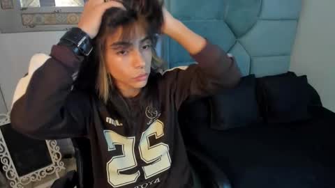 dereck_manson online show from 11/11/25, 11:54