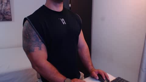 Derek online show from 12/21/24, 11:34