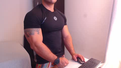 Derek online show from 01/01/25, 04:39