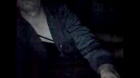 Snapshot of derokkes chatting on 02/14/25, 02:39 derokkes online show from 02/14/25, 02:39