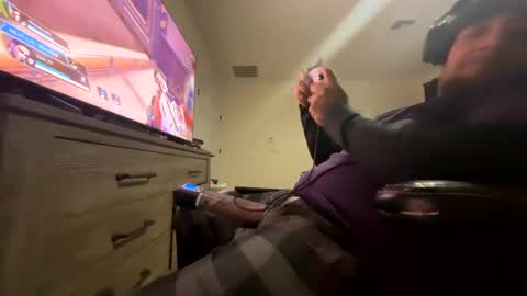 Snapshot of desertadventurer25 chatting on 01/25/25, 03:09 desertadventurer25 online show from 01/25/25, 03:09