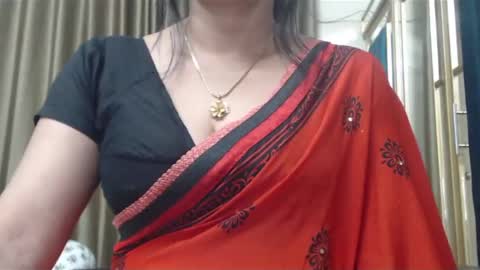 Snapshot of desimaisa130 chatting on 01/27/25, 09:00 Maisa online show from 01/27/25, 09:00