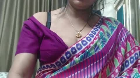 Snapshot of desimaisa130 chatting on 02/01/25, 06:08 Maisa online show from 02/01/25, 06:08