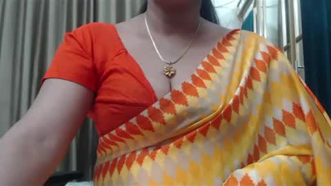 Snapshot of desimaisa130 chatting on 03/02/25, 05:14 Maisa online show from 03/02/25, 05:14