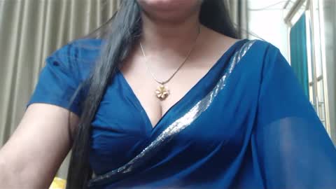 Snapshot of desimaisa130 chatting on 03/07/25, 08:55 Maisa online show from 03/07/25, 08:55