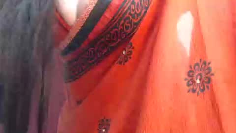 Snapshot of desimaisa130 chatting on 09/25/25, 04:54 Maisa online show from 09/25/25, 04:54