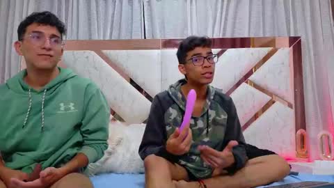 Snapshot of desire4duo chatting on 10/25/25, 01:07 desire4duo online show from 10/25/25, 01:07