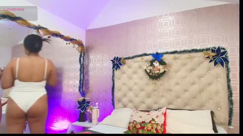 Sara Desire online show from 01/06/25, 12:24