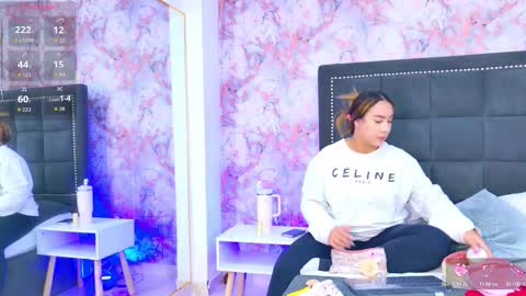 Sara Desire online show from 09/23/25, 12:19