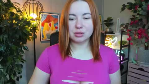 LAYLA online show from 11/10/25, 07:29