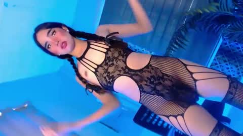 Snapshot of destinyrosexxx chatting on 12/28/24, 03:47 Chelsea online show from 12/28/24, 03:47