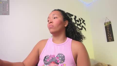 Snapshot of desty_y chatting on 10/18/25, 07:09 desty_y online show from 10/18/25, 07:09