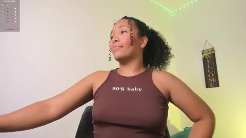 Snapshot of desty_y chatting on 10/31/25, 10:11 desty_y online show from 10/31/25, 10:11