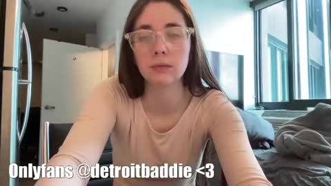 Snapshot of detroitbaddie chatting on 02/22/25, 03:47 detroitbaddie online show from 02/22/25, 03:47