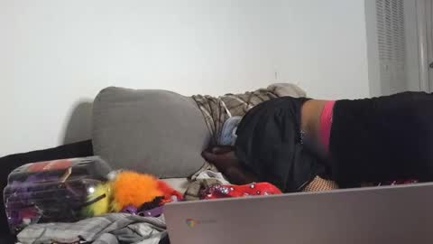 Snapshot of deviantdynasty chatting on 11/06/25, 07:31 deviantdynasty online show from 11/06/25, 07:31