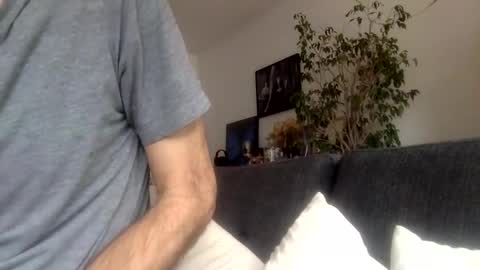 Snapshot of devil_dark_berlin chatting on 01/30/25, 09:57 ooo Devil Dark ooo online show from 01/30/25, 09:57