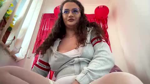 Snapshot of devileanna chatting on 03/03/25, 11:22 Anna online show from 03/03/25, 11:22