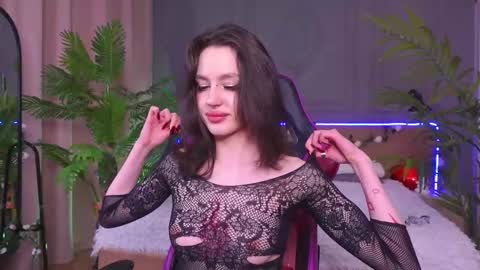 devilinee online show from 03/05/25, 10:11