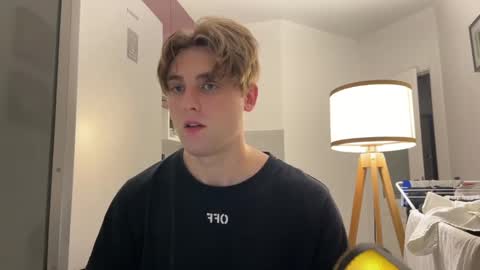 devilnut1 online show from 01/30/25, 02:38