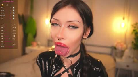  CIBELLE  online show from 10/04/25, 04:05