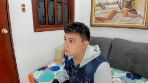 Devil online show from 11/23/25, 02:33