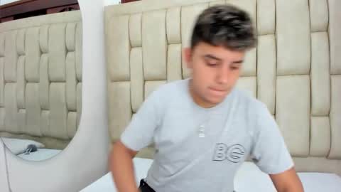 Devil online show from 11/25/25, 02:33