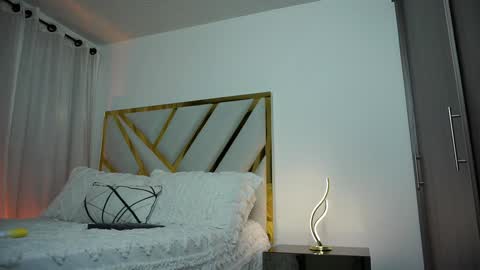 Devin Hunter online show from 02/01/25, 11:48