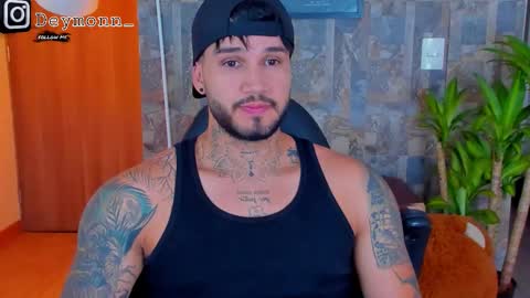 JULIAN online show from 11/02/25, 05:59