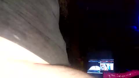 Snapshot of dflixxxx chatting on 01/19/25, 07:25 Dflixxxx online show from 01/19/25, 07:25