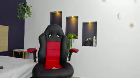 dhaian online show from 11/22/25, 10:09