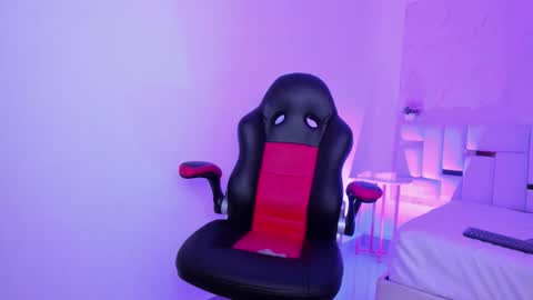 dhaian online show from 11/23/25, 09:58