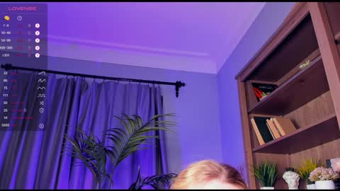 Arina online show from 01/09/25, 03:36