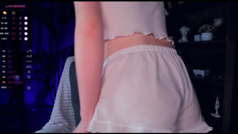 Arina online show from 01/11/25, 01:06