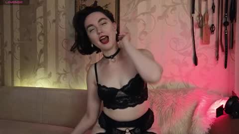 Snapshot of dia__diana chatting on 09/08/25, 02:16 Diana Di Honey online show from 09/08/25, 02:16