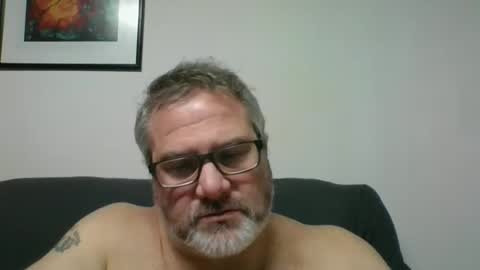 Snapshot of diamond_couple_82 chatting on 03/06/25, 05:35 diamond_couple_82 online show from 03/06/25, 05:35