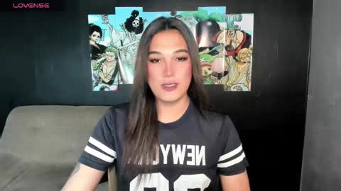 Snapshot of diamond_foxy chatting on 11/08/25, 06:57 Wency online show from 11/08/25, 06:57