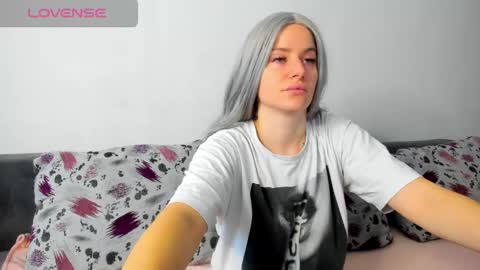 diamondkay_ online show from 02/24/25, 07:11