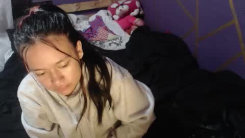 Snapshot of diana_smit_ chatting on 10/27/25, 08:57 diana online show from 10/27/25, 08:57