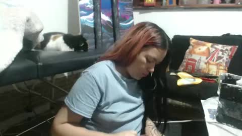 Snapshot of diana_smit_ chatting on 10/31/25, 01:17 diana online show from 10/31/25, 01:17