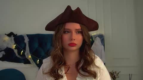 Snapshot of dianabecker chatting on 10/30/25, 09:15 Diana online show from 10/30/25, 09:15