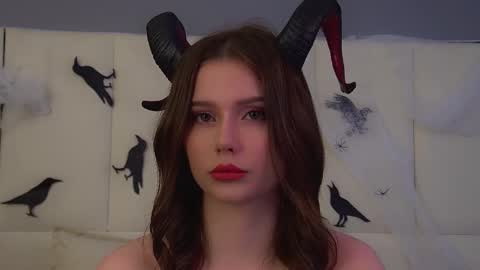 Snapshot of dianabecker chatting on 11/01/25, 12:34 Diana online show from 11/01/25, 12:34