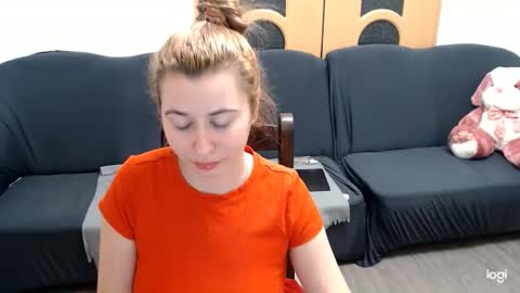 dianasmiey7 online show from 01/19/25, 09:45