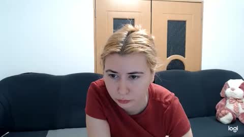 dianasmiey7 online show from 02/15/25, 09:05