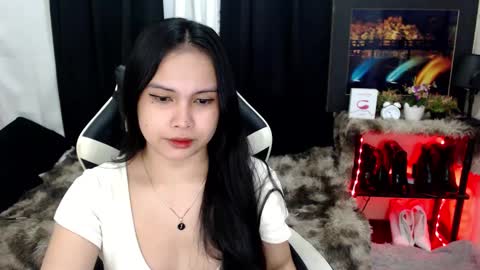 Diane online show from 01/23/25, 05:52