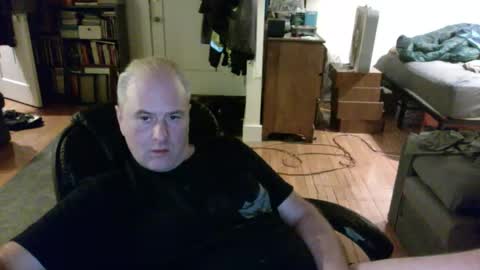 Snapshot of dickflasher5 chatting on 01/04/25, 05:48 Richard Fleischer online show from 01/04/25, 05:48