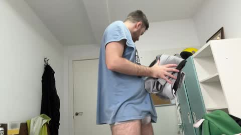 Snapshot of dickjulian chatting on 01/27/25, 09:02 Im Julian all cum shot videos here online show from 01/27/25, 09:02