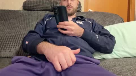 Snapshot of dickjulian chatting on 02/13/25, 12:13 Im Julian all cum shot videos here online show from 02/13/25, 12:13