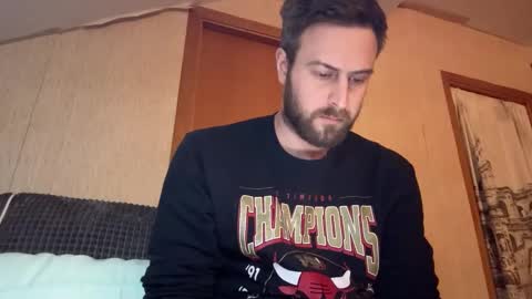 Snapshot of dickjulian chatting on 03/08/25, 07:53 Im Julian all cum shot videos here online show from 03/08/25, 07:53